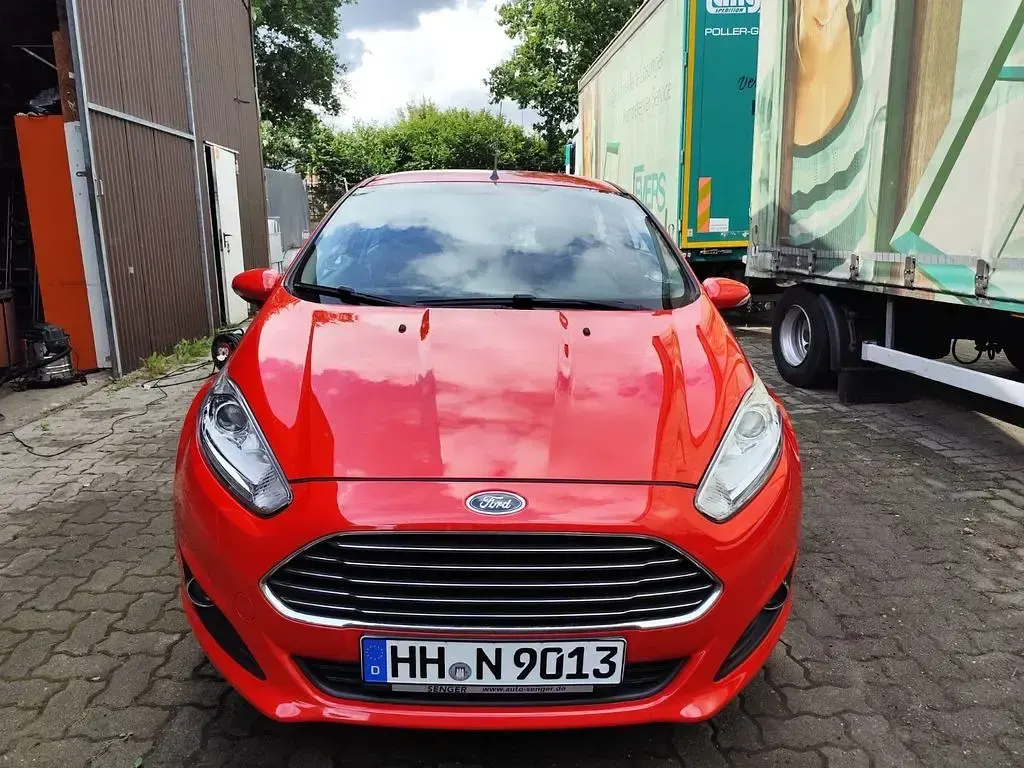 Usata Ford Fiesta ST-Line 125 CV (91 kW) 2017 Rosso Utilitaria