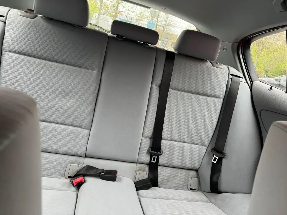 Gebraucht BMW 116 122 PS (89 kW) 2007 Schwarz Kleinwagen