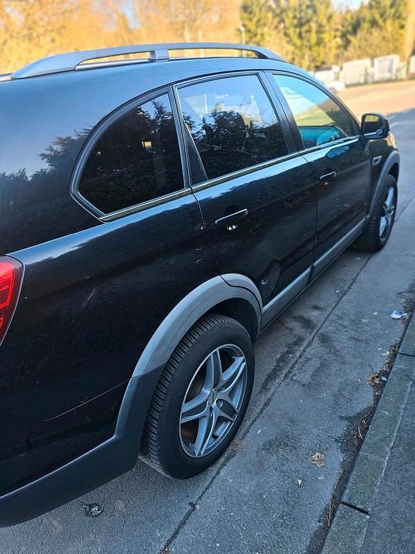 Gebraucht Chevrolet Captiva LT 184 PS (135 kW) 2012 Schwarz SUV
