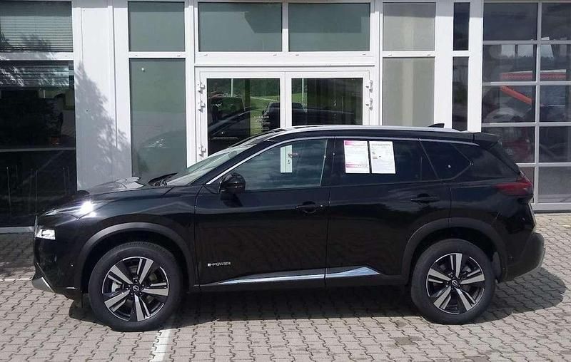 Schwarz Gebraucht 2024 Nissan X-Trail Tekna+ SUV | 47.690 € - Bild 1/4