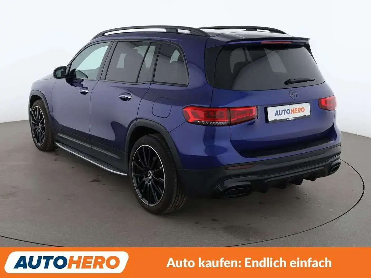 Gebraucht Mercedes GLB250 AMG line 224 PS (164 kW) 2022 Galaxyblau SUV
