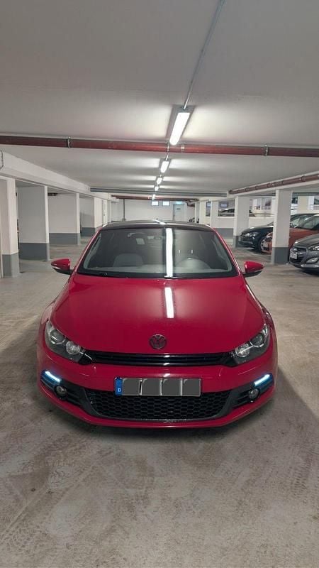 Gebraucht VW Scirocco Life 122 PS (89 kW) 2014 Rot Coupé