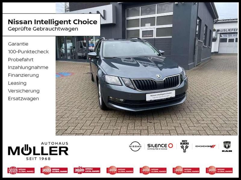 Quarzgrau metallic Gebraucht 2019 Skoda Octavia Soleil Kombi | 17.490 € (Fairer Preis) - Bild 1/4