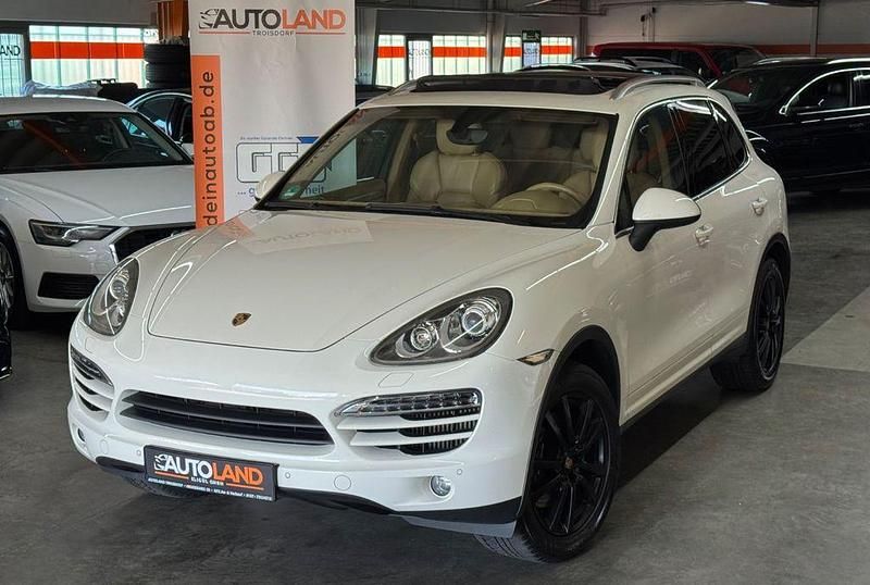 Gebraucht Porsche Cayenne 245 PS (180 kW) 2011 Sandweiss SUV