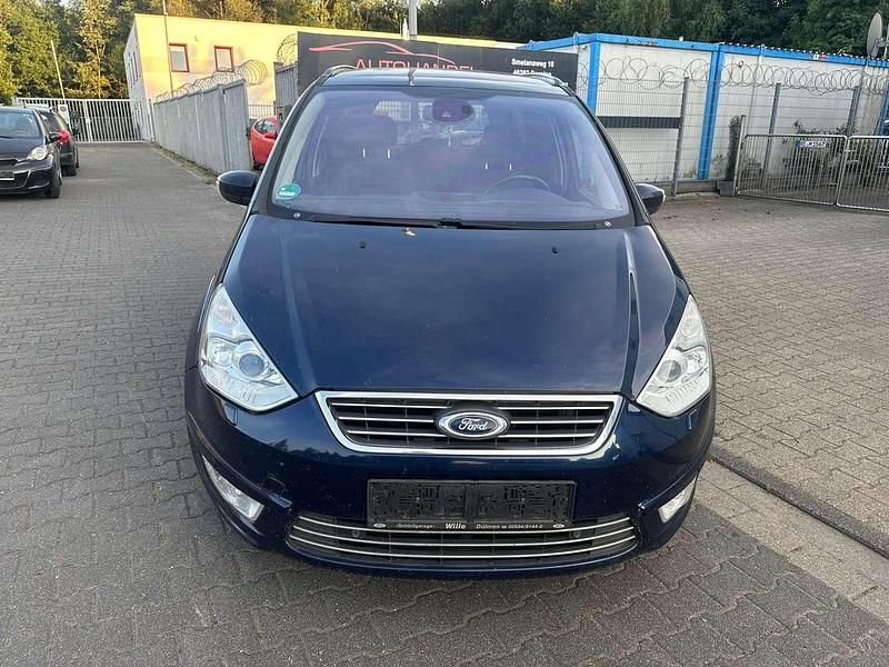Gebraucht Ford Galaxy Titanium 163 PS (119 kW) 2013 Atlantikblau metallic Van / Kleinbus