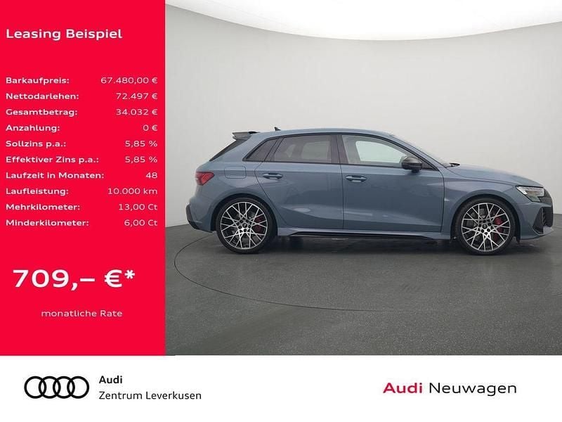 Gebraucht Audi RS3 Sport 400 PS (294 kW) 2025 Kemoragrau Limousine