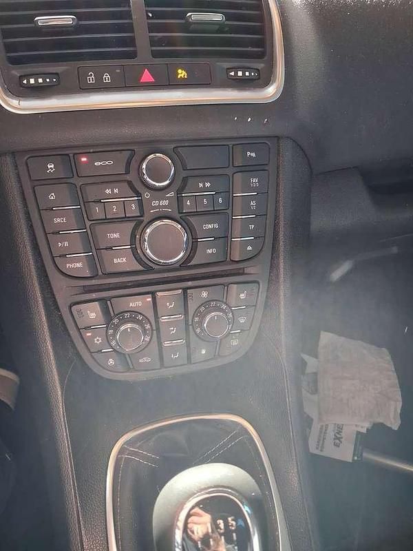 Gebraucht Opel Meriva Innovation 110 PS (80 kW) 2016 Schwarz Van / Kleinbus