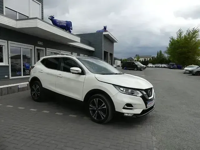 Gebraucht Nissan Qashqai Zama 158 PS (116 kW) 2020 Weiß SUV