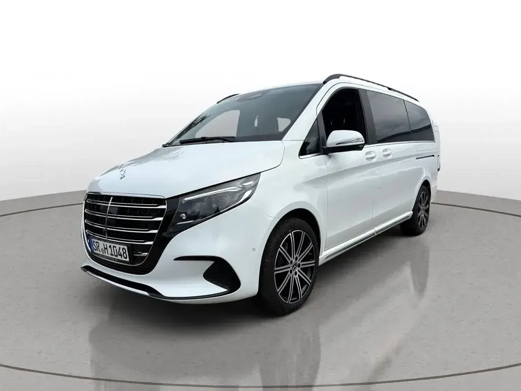 Gebraucht Mercedes V300 Exclusive 237 PS (174 kW) 2026 Weiß Van / Kleinbus
