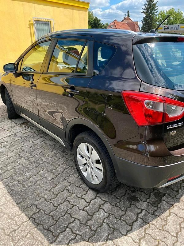 Gebraucht Suzuki SX4 S-Cross 120 PS (88 kW) 2015 Violet SUV