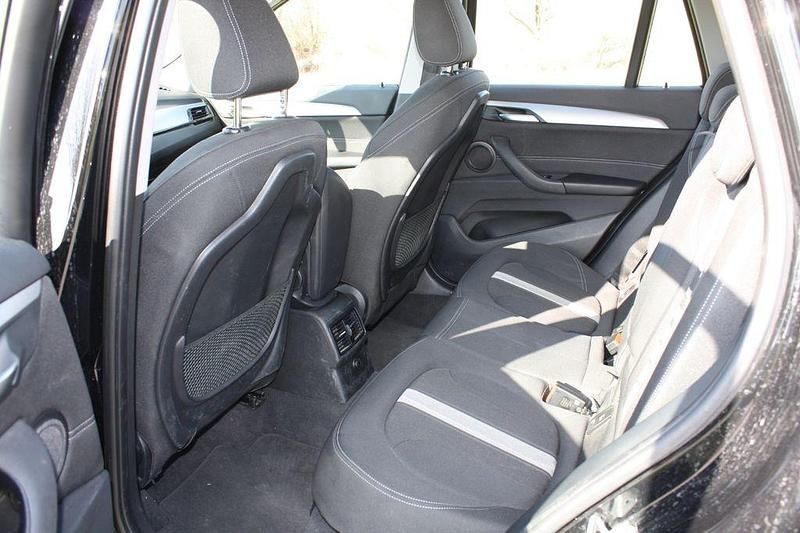 Gebraucht BMW X1 Advantage 150 PS (110 kW) 2017 Schwarz SUV