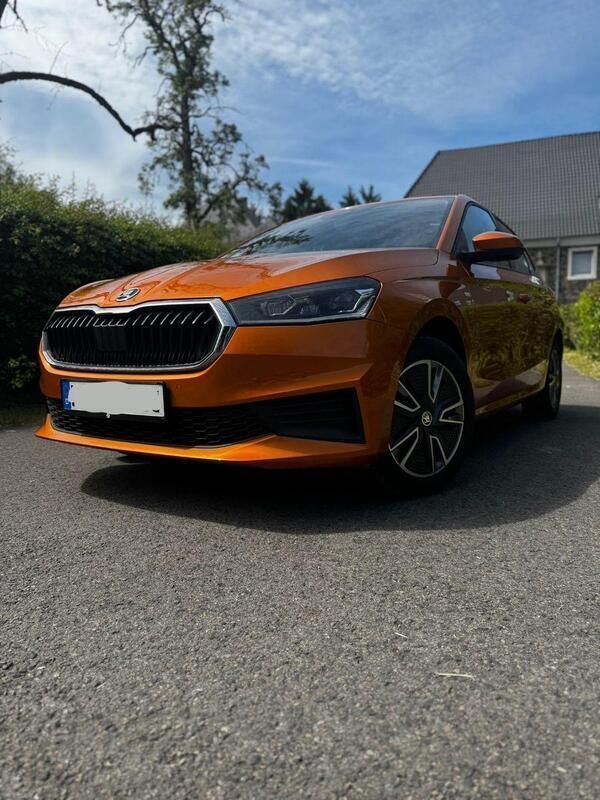 Orange Gebraucht 2022 Skoda Fabia Tour Kleinwagen | 15.800 € (Fairer Preis) - Bild 1/4