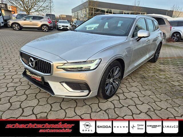 Silber Gebraucht 2020 Volvo V60 Inscription Kombi | 26.490 € (Superpreis) - Bild 1/2