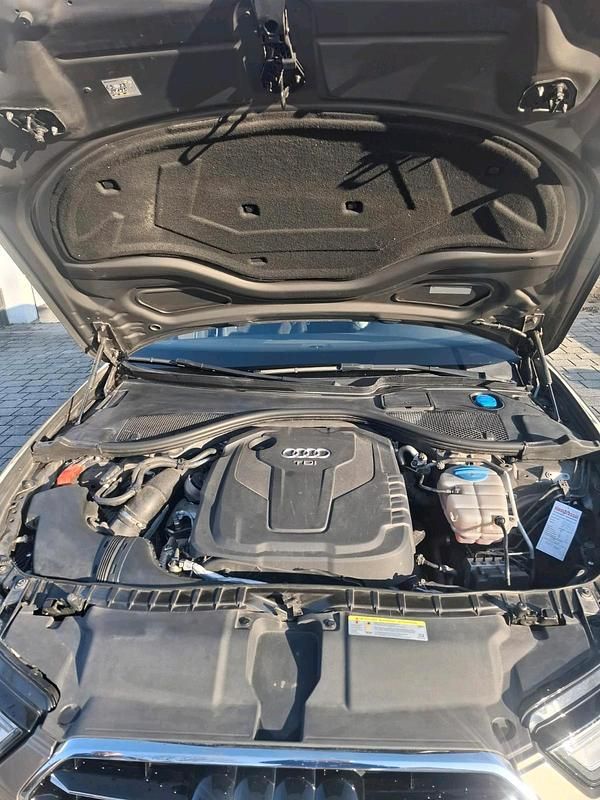 Gebraucht Audi A6 190 PS (139 kW) 2016 Grau Kombi