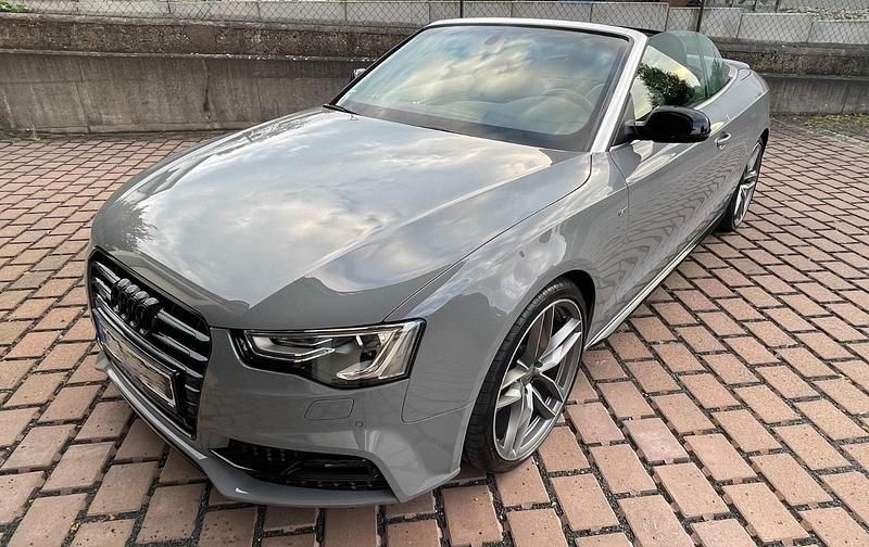 Grau Gebraucht 2016 Audi A5 Cabriolet Cabrio | 26.999 € - Bild 1/4