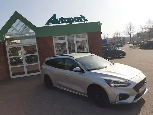 Brugt Ford Focus ST-Line 150 HK (110 kW) 2019 Sølv Sedan