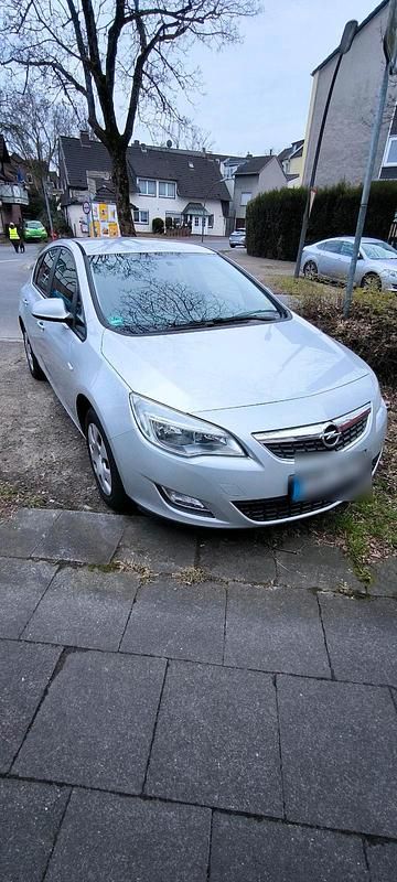 Gebraucht Opel Astra Eco 89 PS (65 kW) 2010 Silber Limousine