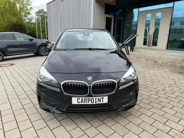 Gebraucht BMW 218 Active Tourer Advantage 140 PS (102 kW) 2020 Schwarz Van / Kleinbus