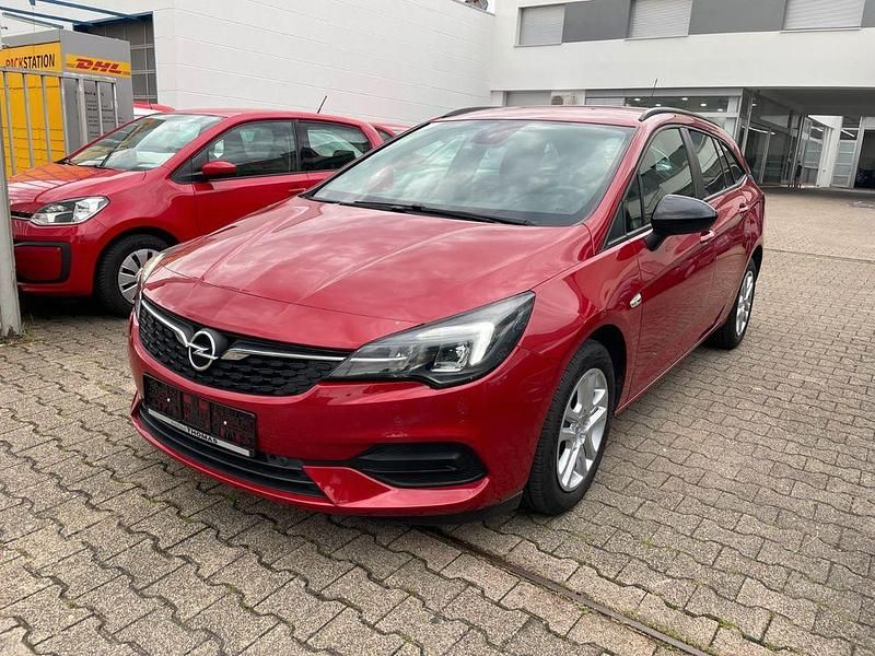 Rot Gebraucht 2021 Opel Astra Edition Kombi | 11.995 € (Guter Preis) - Bild 1/4