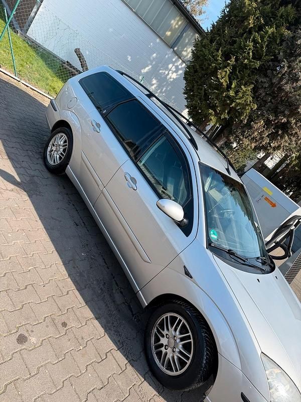 Gebraucht Ford Focus 101 PS (74 kW) 2005 Silber Kombi