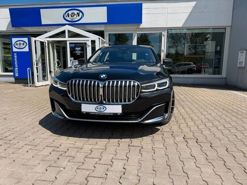 Schwarz ii Gebraucht 2020 BMW 730 Limousine | 42.950 € (Fairer Preis) - Bild 1/4