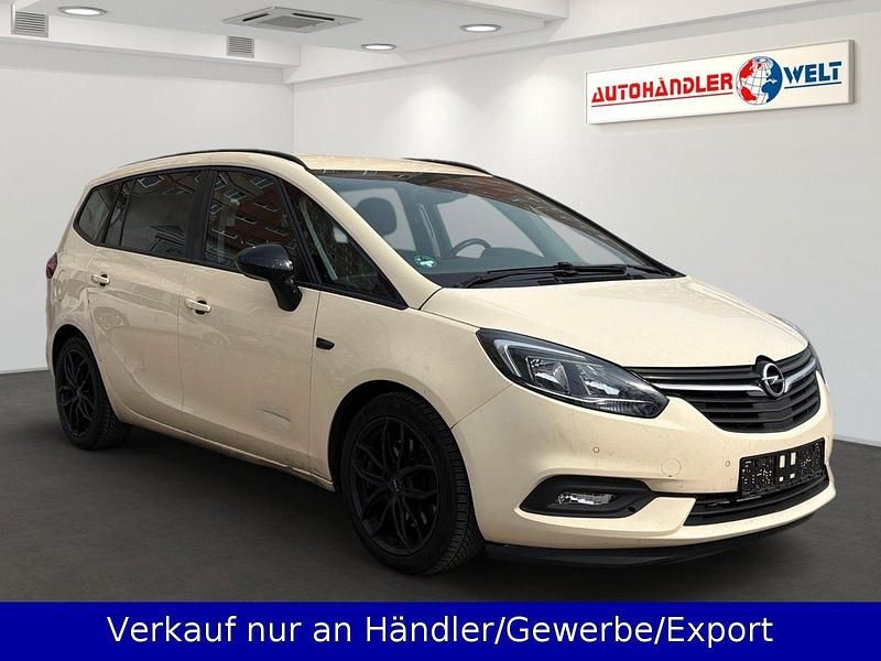 Gebraucht Opel Zafira 131 PS (96 kW) 2018 Van / Kleinbus