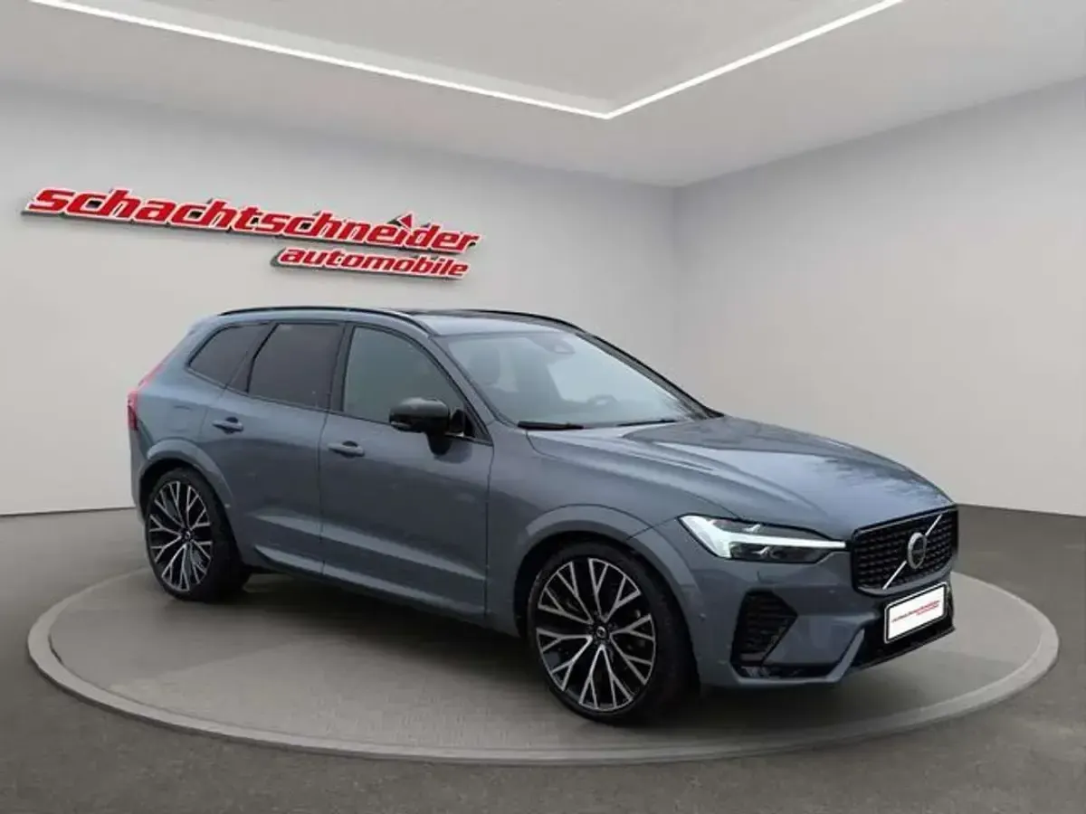 Gebraucht Volvo XC60 R-Design 235 PS (172 kW) 2022 Thunder grey metallic SUV