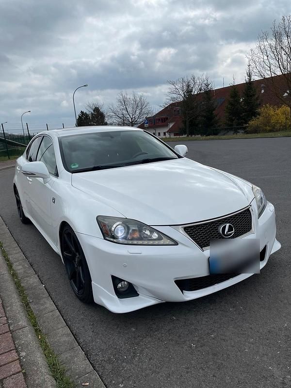Gebraucht Lexus IS220d Sport Line 200 PS (147 kW) 2011 Weiß Limousine