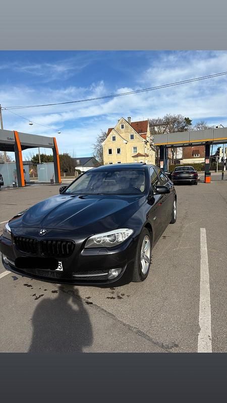 Gebraucht BMW 535 313 PS (230 kW) 2012 Grau Limousine