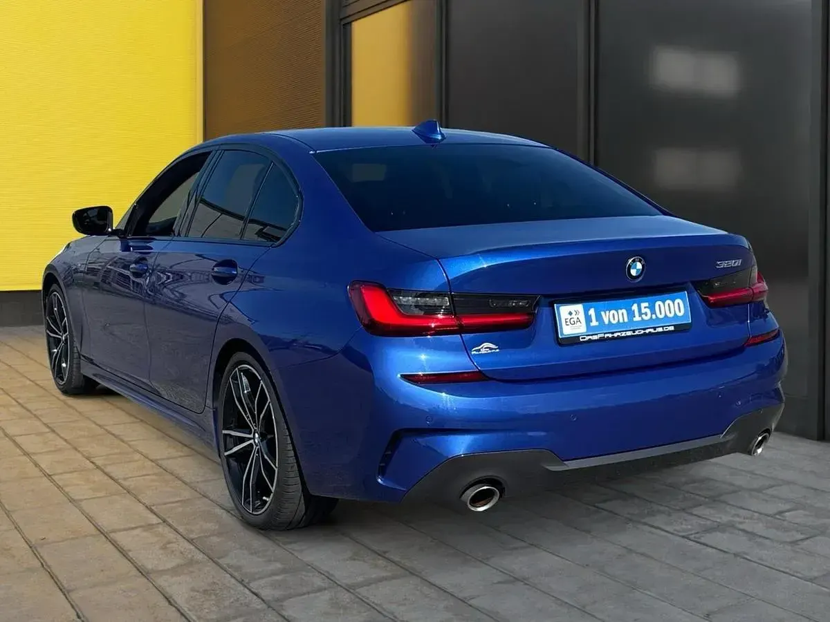 Gebraucht BMW 320 M Sport 184 PS (135 kW) 2020 Blau metallic