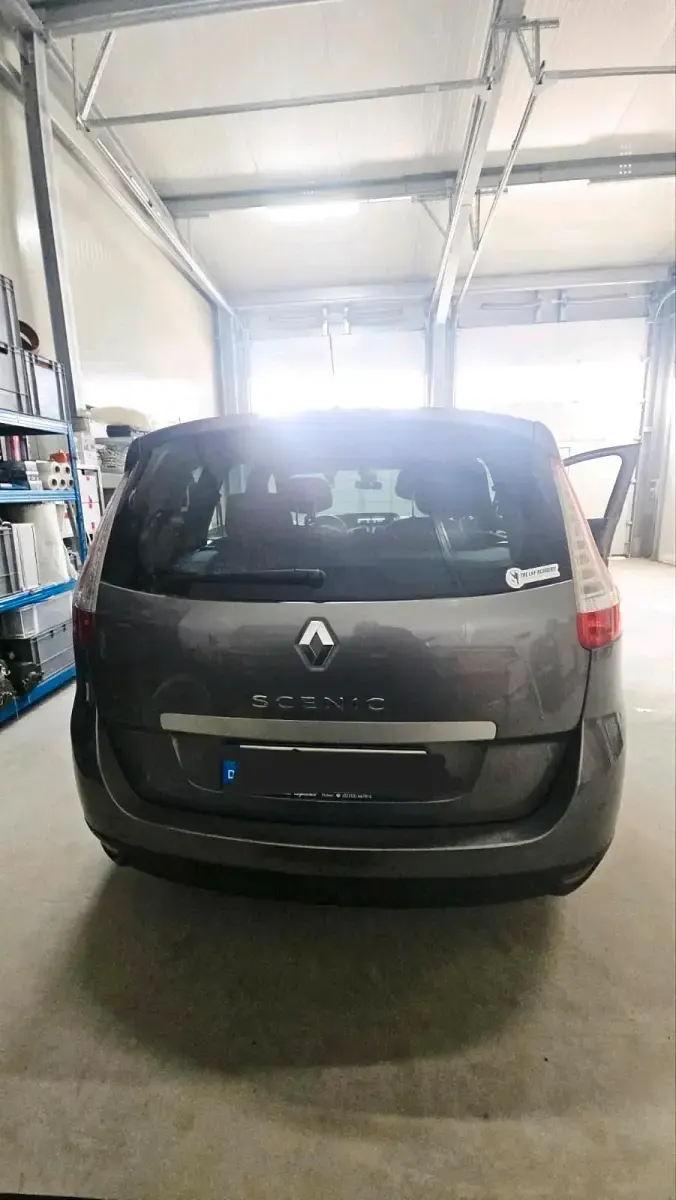 Gebraucht Renault Grand Scénic III 110 PS (80 kW) 2009 Grau Van / Kleinbus