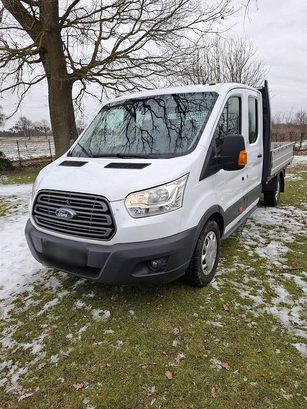 Gebraucht Ford Transit 131 PS (96 kW) 2018 Weiß Van / Kleinbus
