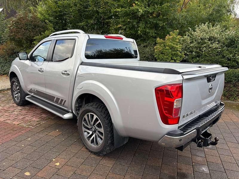 Gebraucht Nissan Navara Tekna 190 PS (139 kW) 2019 Silber Abholung