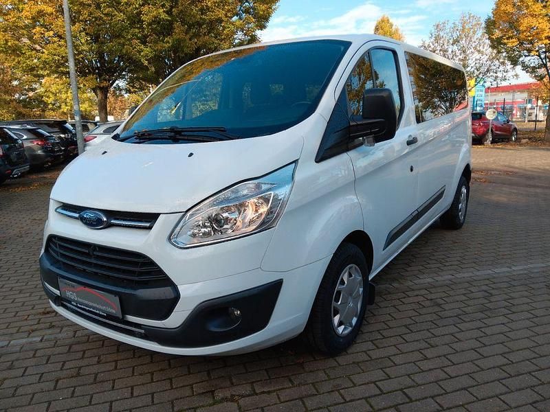 Weiß Gebraucht 2018 Ford Transit Custom Van / Kleinbus | 18.490 € (Guter Preis) - Bild 1/4