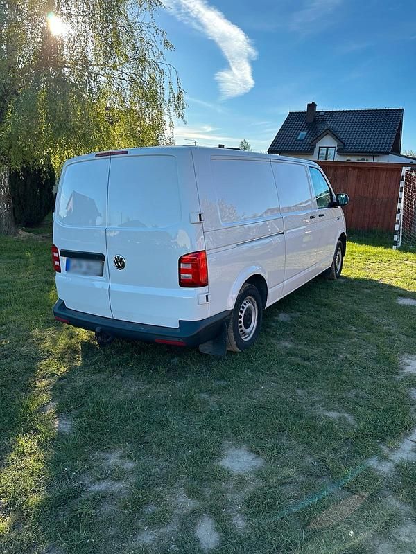 Second-hand VW Transporter 150 CP (110 kW) 2019 Alb Van