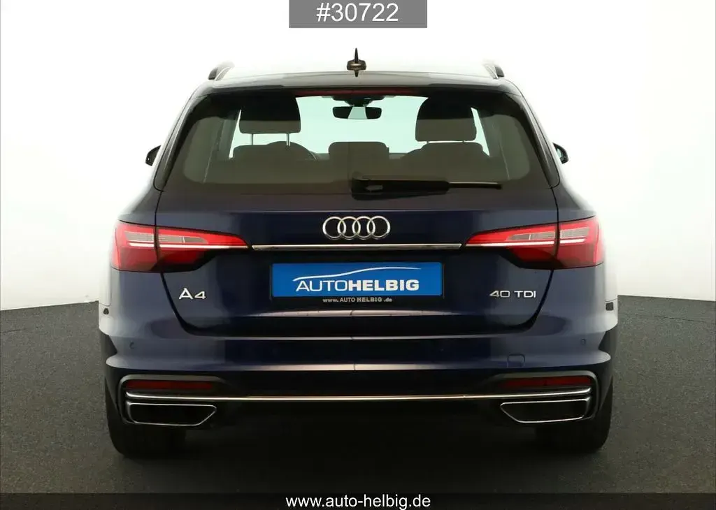Gebraucht Audi A4 Advanced 204 PS (150 kW) 2023 Navarrablau metallic Kombi