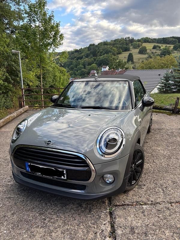Grau Gebraucht 2018 Mini Cooper Cabriolet Cabrio | 19.499 € (Fairer Preis) - Bild 1/4