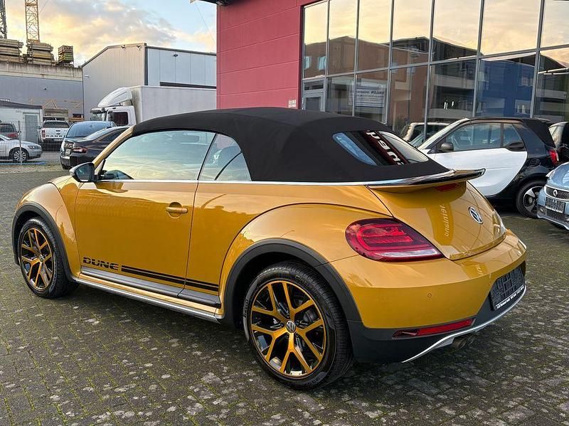 Sandstorm yellow metallic** Gebraucht 2017 VW Beetle Dune Cabrio | 32.600 € - Bild 1/4