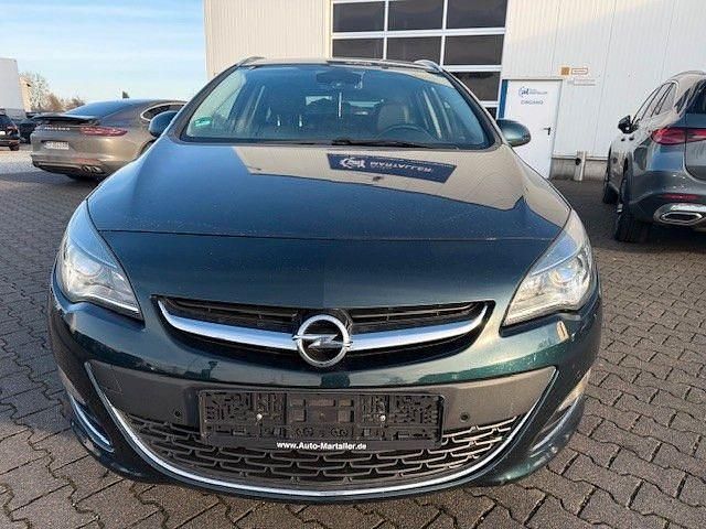 Gebraucht Opel Astra Exklusiv 170 PS (125 kW) 2014 Grün Kombi