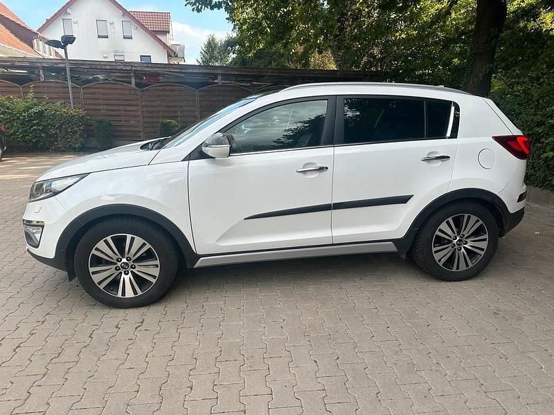 Gebraucht Kia Sportage 183 PS (134 kW) 2014 Weiß SUV