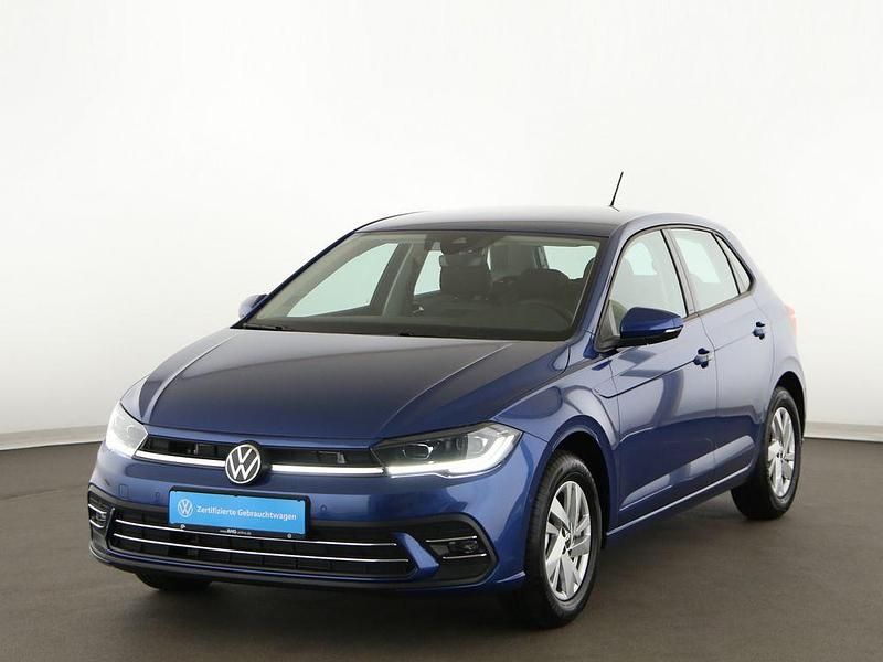 Gebraucht VW Polo Style 95 PS (69 kW) 2024 Blau Limousine