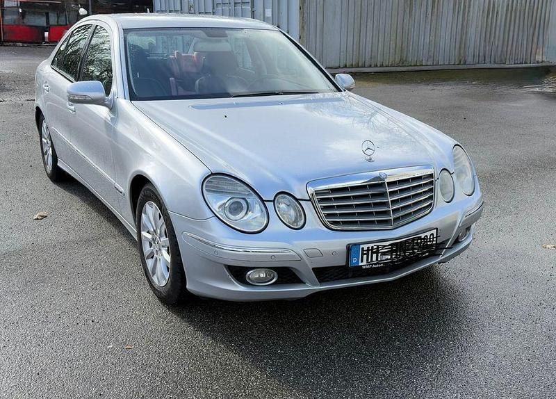 Gebraucht Mercedes E320 Elegance 224 PS (164 kW) 2006 Grau Limousine