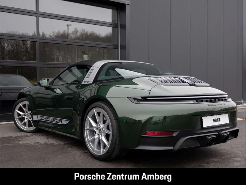 Neu Porsche 992 541 PS (397 kW) 2025 Oakgrünmetallic neo Coupé