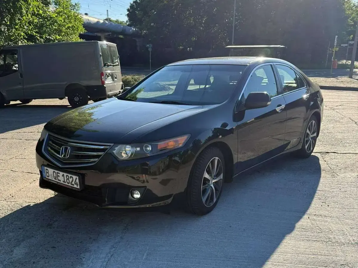 Gebraucht Honda Accord Executive 201 PS (147 kW) 2010 Schwarz Limousine