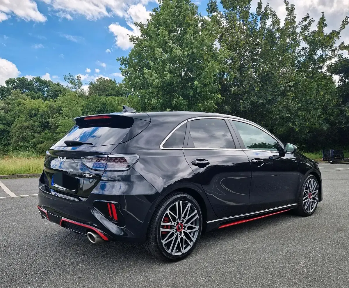 Gebraucht Kia Ceed GT GT 204 PS (150 kW) 2024 Schwarz Limousine