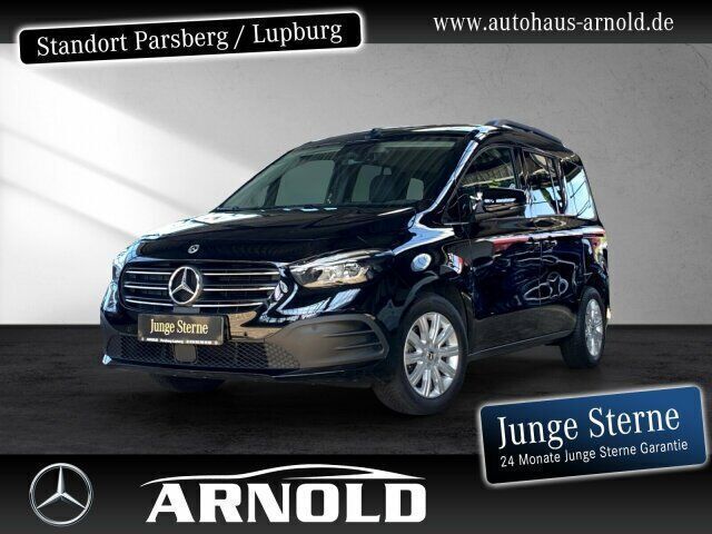 Schwarz (loparitschwarz) Gebraucht 2024 Mercedes 180 Progressive Limousine | 28.899 € (Fairer Preis) - Bild 1/4