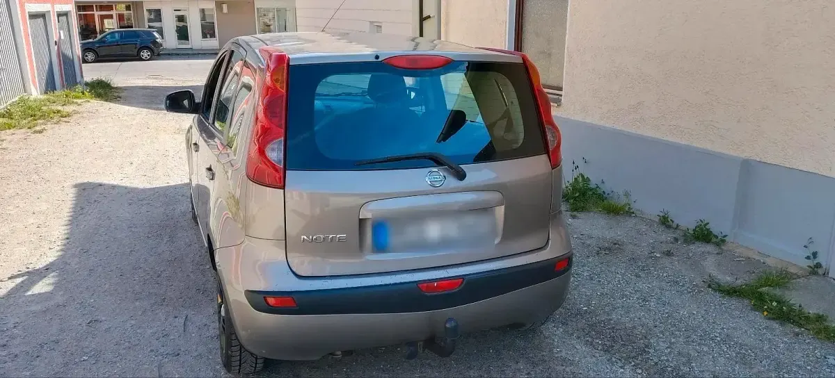 Gebraucht Nissan Note 110 PS (80 kW) 2006 Gold Kleinwagen