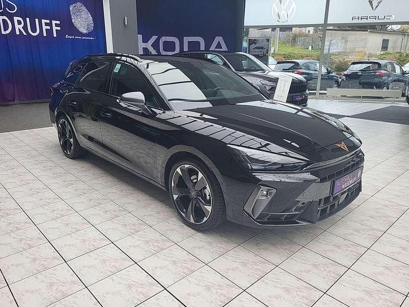 Gebraucht Cupra Leon 150 PS (110 kW) 2025 Schwarz Limousine