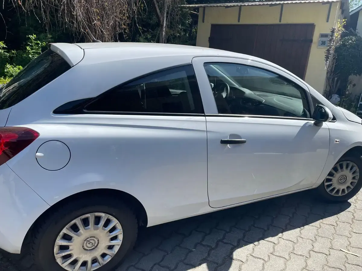 Gebraucht Opel Corsa 75 PS (55 kW) 2015 Weiß Kleinwagen
