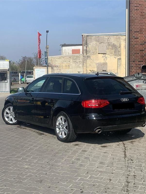 Gebraucht Audi A4 2012 Schwarz Kombi